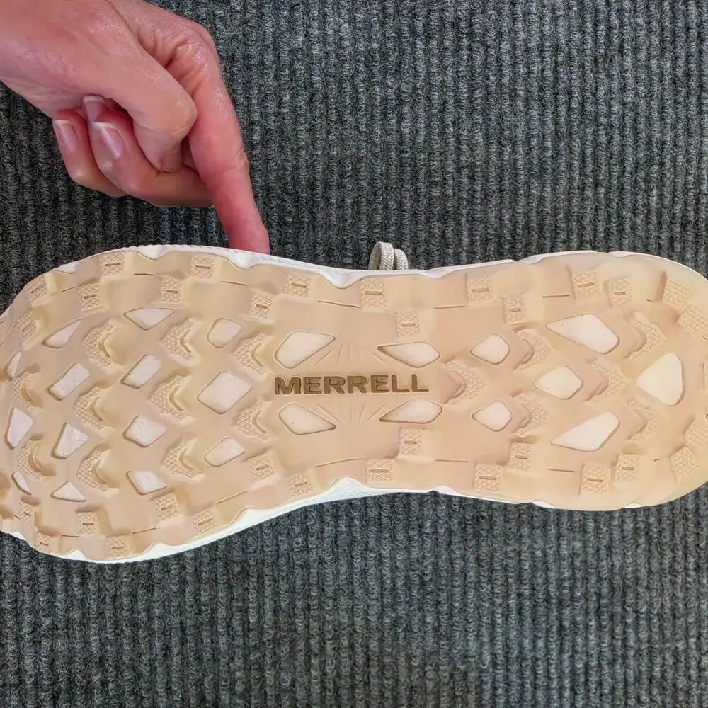 Merrell Women's Size 10 Eggshell Antora 4 Waterproof Athletic Sneaker